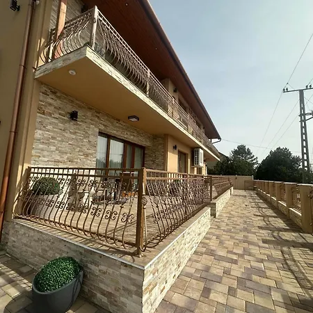 Relax For Apartmanhaz * Cserkeszolo